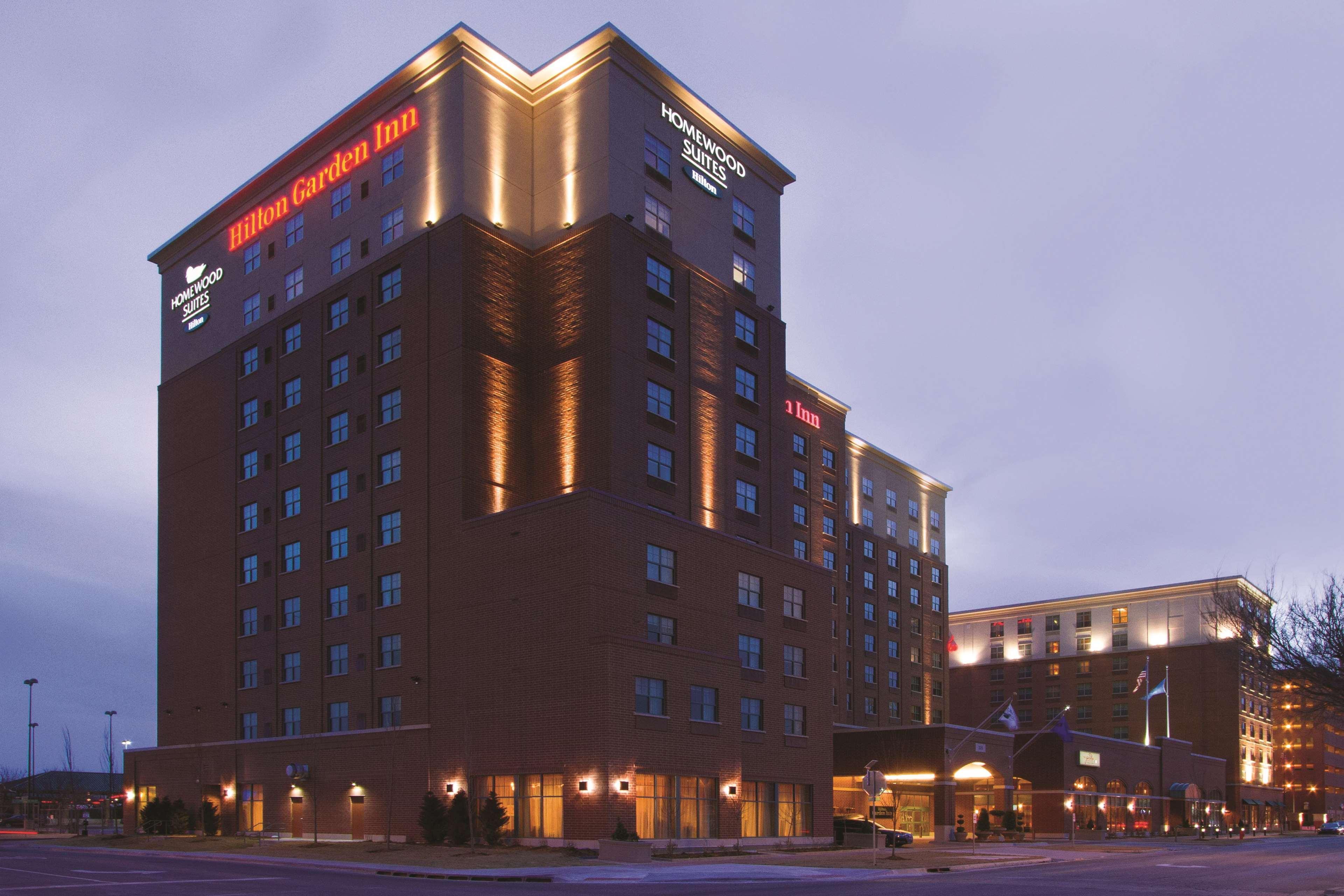 Hilton Garden Inn Oklahoma City/Bricktown מראה חיצוני תמונה