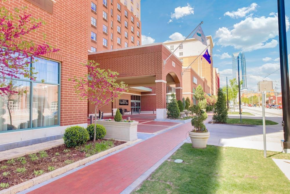Hilton Garden Inn Oklahoma City/Bricktown מראה חיצוני תמונה