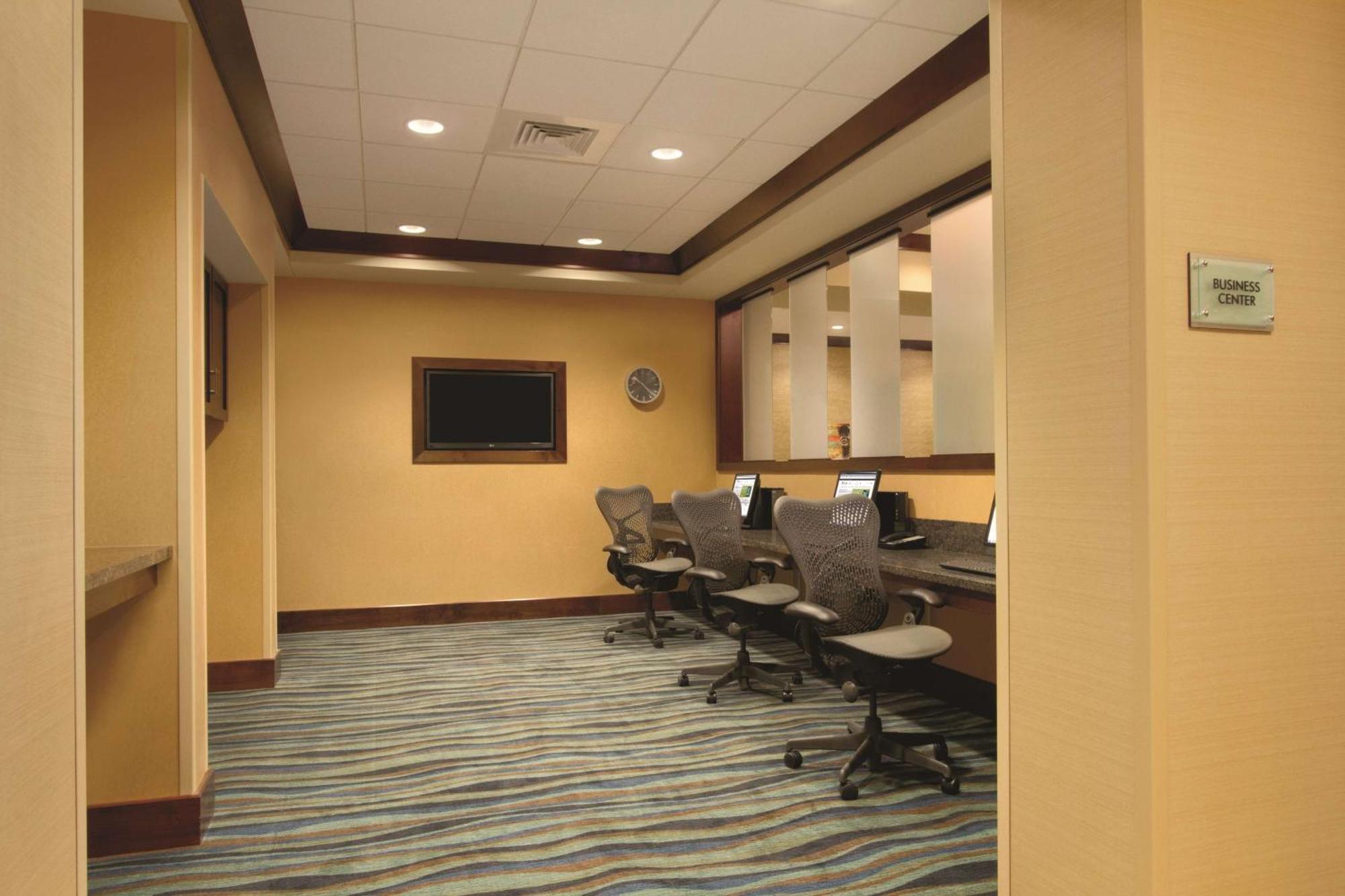 Hilton Garden Inn Oklahoma City/Bricktown מראה חיצוני תמונה