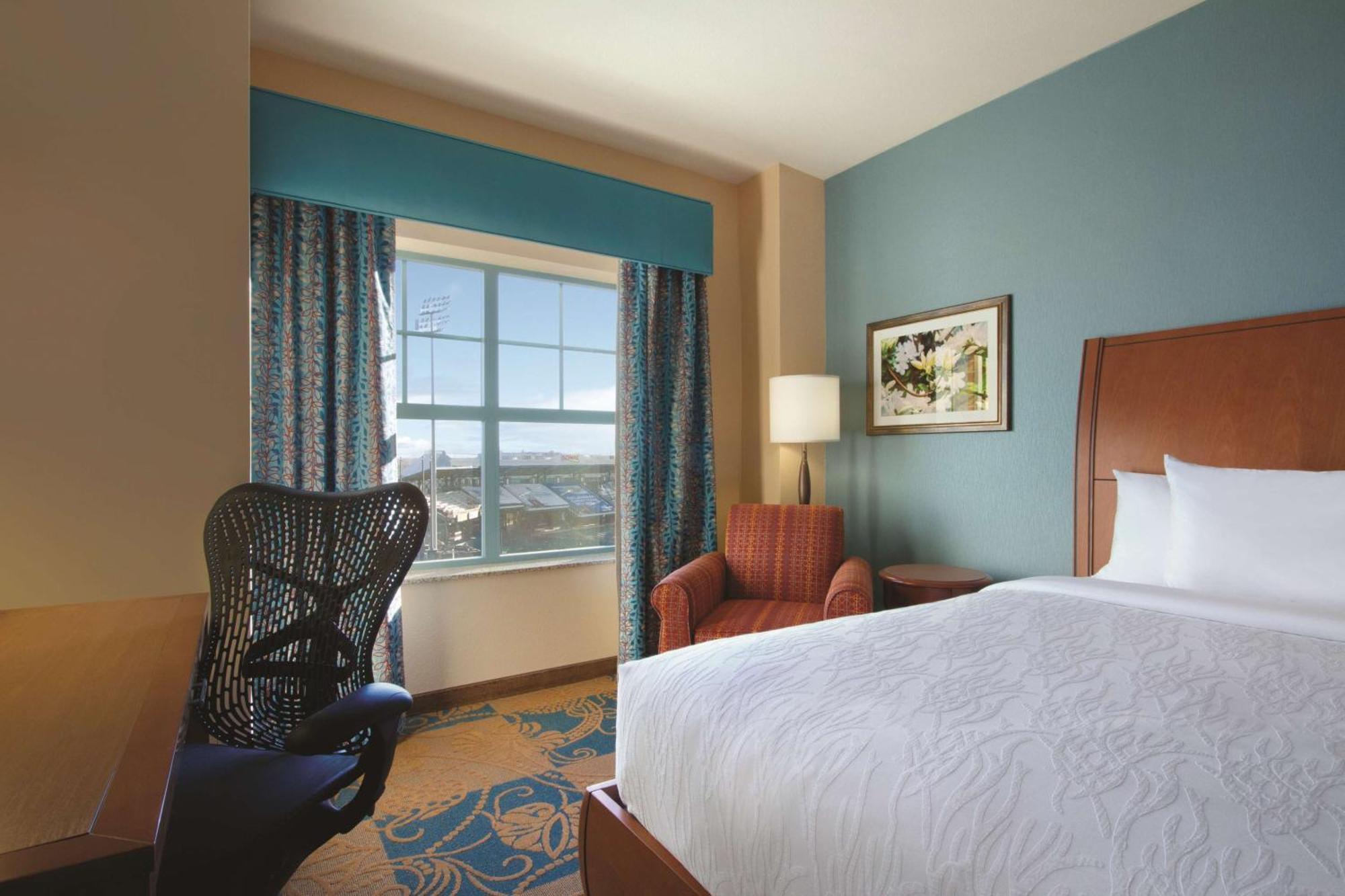 Hilton Garden Inn Oklahoma City/Bricktown מראה חיצוני תמונה