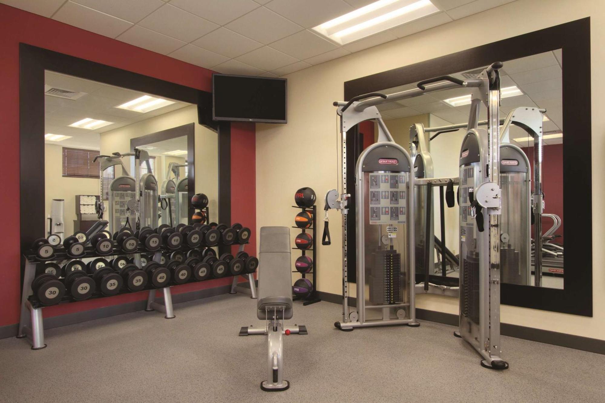 Hilton Garden Inn Oklahoma City/Bricktown מראה חיצוני תמונה